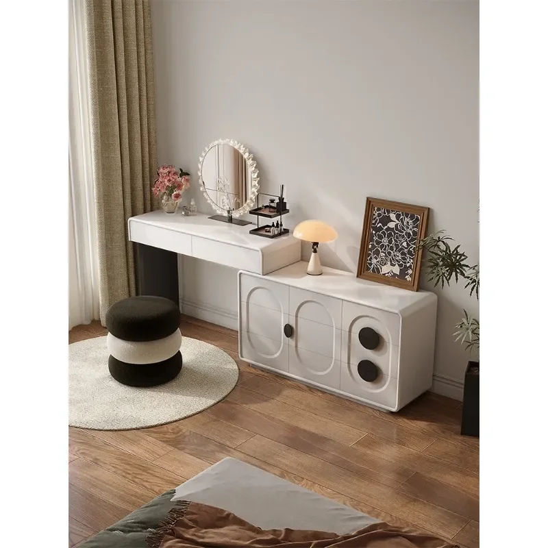 Modern simple dresser bedroom makeup table French retro light luxury premium dressing table table