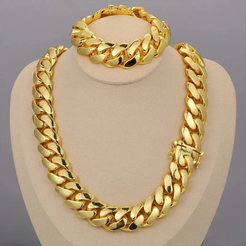 

Mens 22mm Miami Cuban Link Necklace Gold Plated Stainless Steel Hip Hop Bling Trendy Gift Chain Jewelry for Men