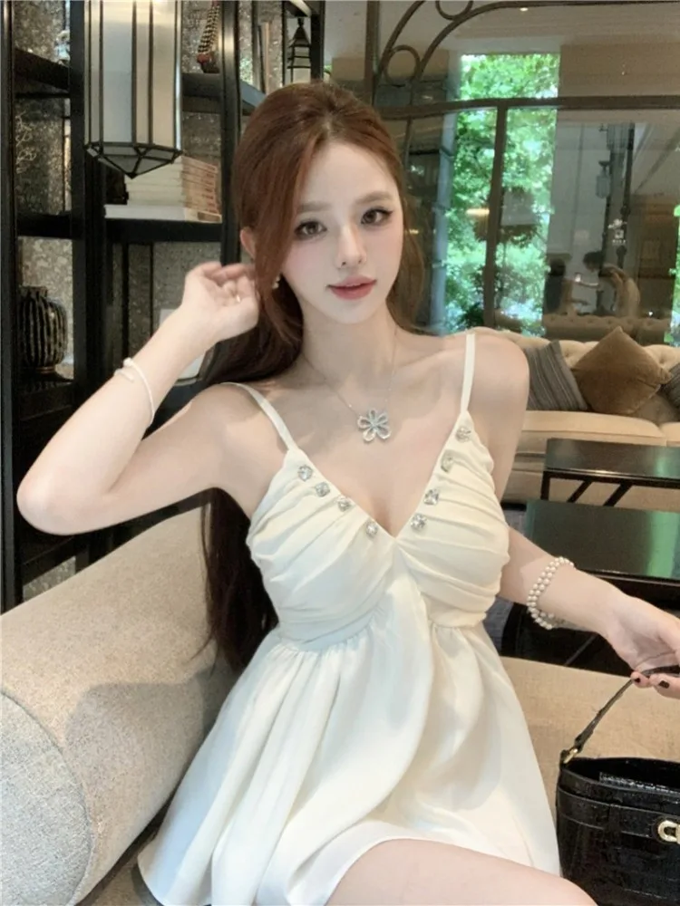 

Тяжелый дизайн V-Ne, атласный ромбовидный топ с застежкой на талии и ремешком, женский или жилет, летняя верхняя одежда