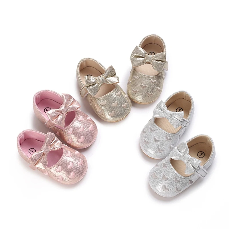 Newborn Baby Girls Shoes Gold Silver Heart Soft Sole Cute Flat Shoes First Walkers Toddler Princess Footwear Crib Shoes 0-18M