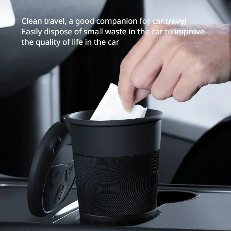 Bear Trash Can for Tesla Model 3 Y Silicone Central Control Waste Bin Portable Garbage Can Storage Box Organizer Car Accessories