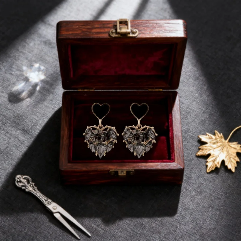 

Classic Black Rhinestone Love Stud Earrings for Women Light Luxury Jewelry Gift for Valentine's Day