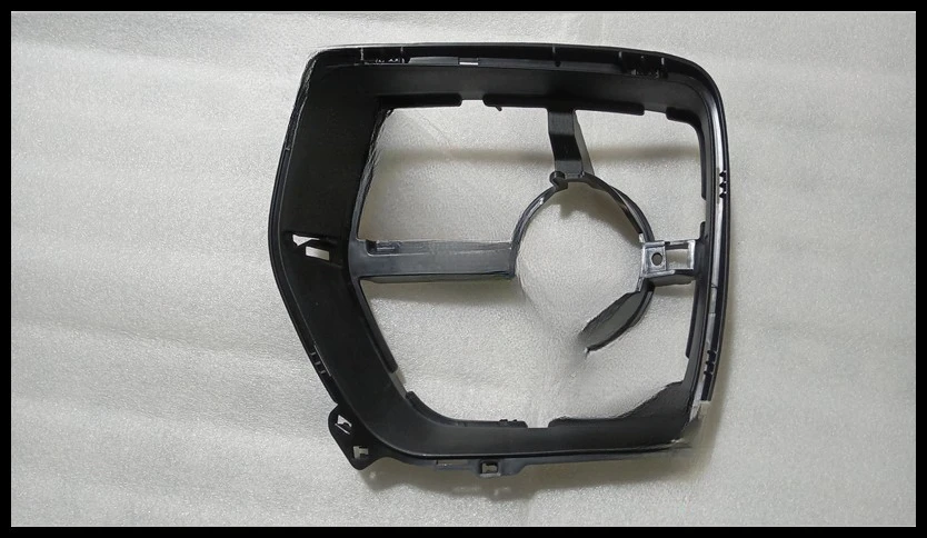 Applicable to BMW X6 fog lampshade assembly E71 bar light frame 35i fog light bracket 50i fog light trim grille cover