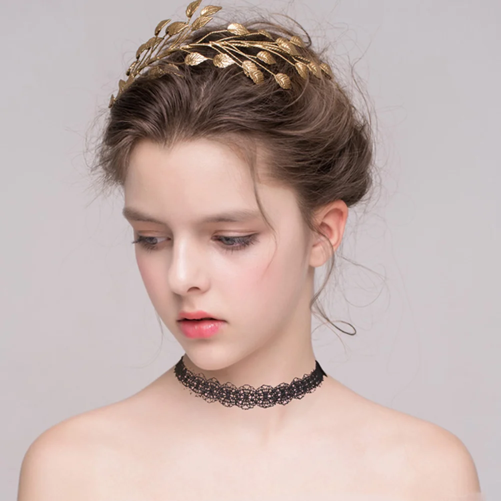 

Durable Golden Leaf Alloy Headdress Women Handmade Hair Jewelry Perfect for Engagements Pageants Woman Headdress