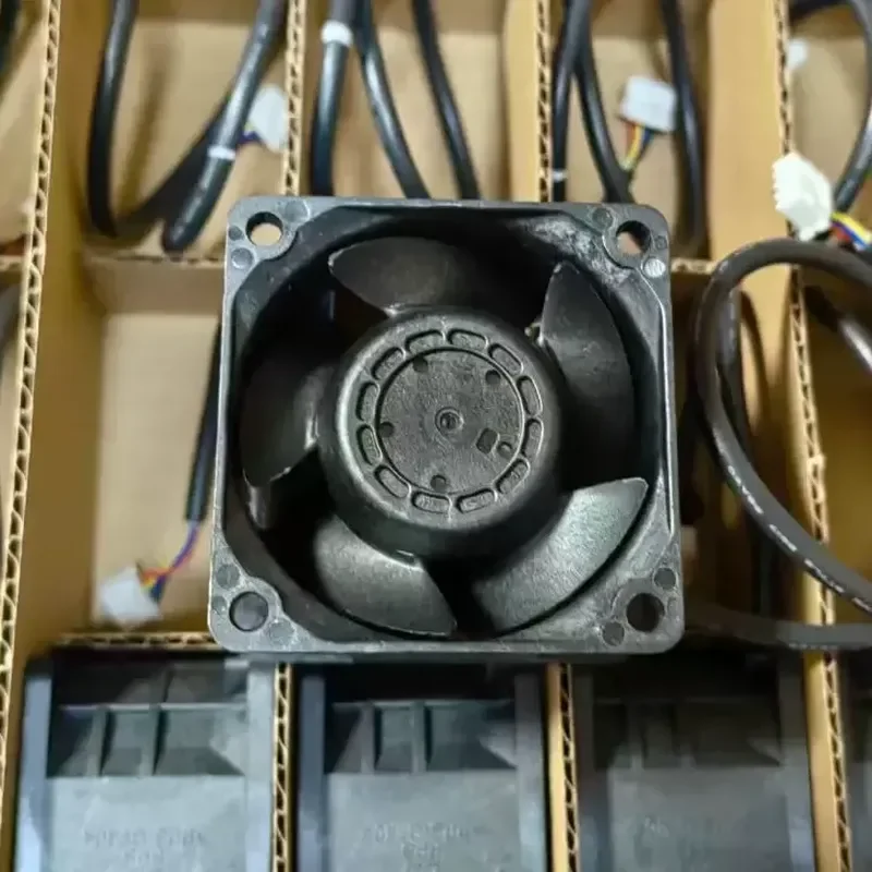 Original Delta PFC0648SE-00 6038 48V 0.70A 6CM 4-wire speed regulating cooling fan