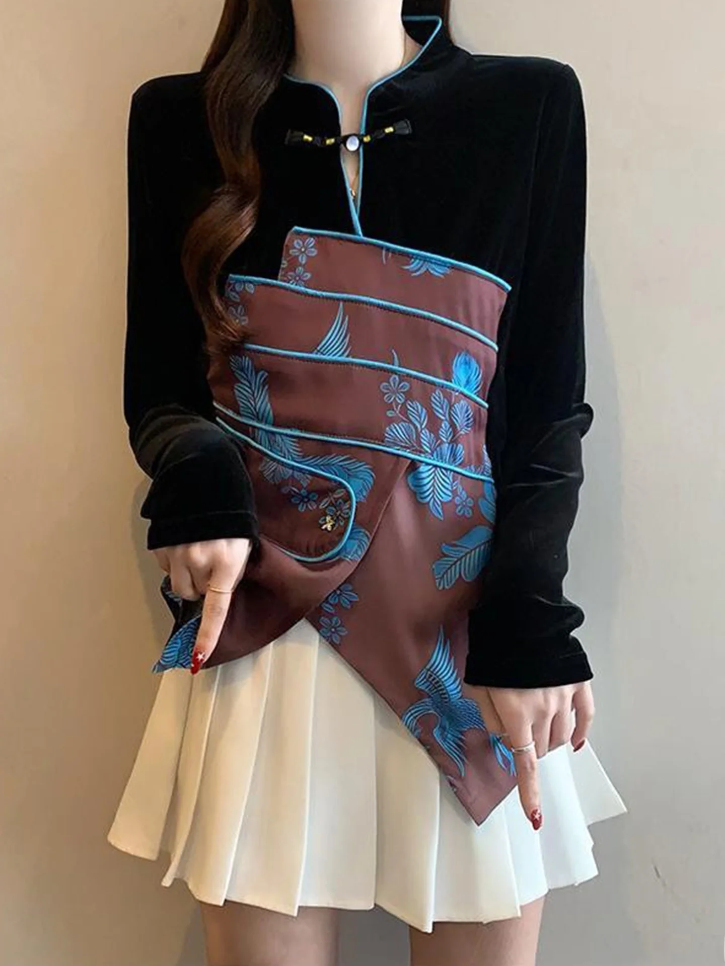 

New Chinese Sle Velvet irt Women's Spring 2026 Faion Slimming Stand Collar Retro Waist-Cinching Top Korean Loose Fit Em...