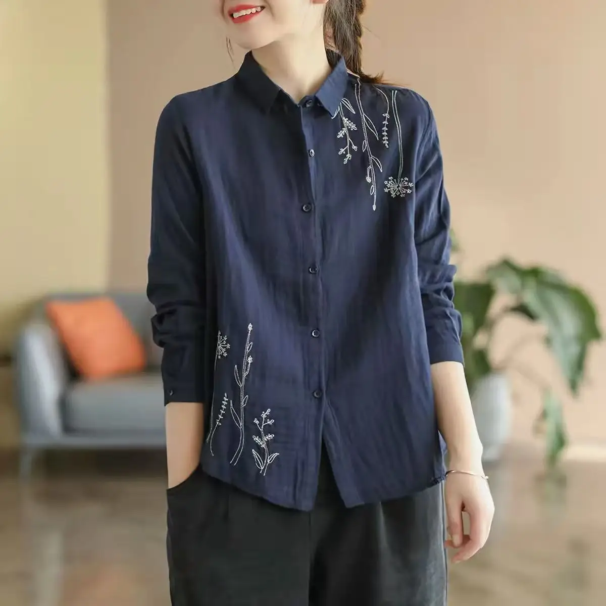 Neue Frauen Langarm Baumwolle Shirts Neue Ankunft Frühling Vintage Stil Floral Stickerei Lose Weibliche Casual Tops Hemd