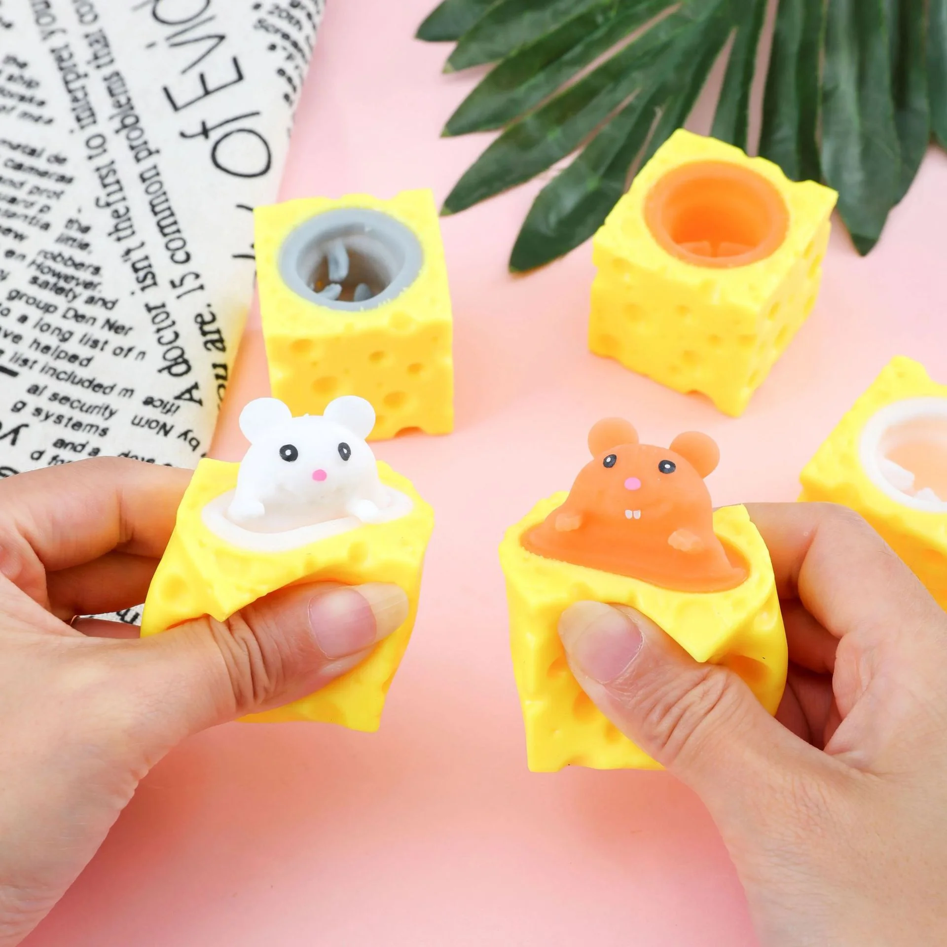 Cheese Block Pop Up Mouse Toy Squeeze Anti Stress Hide and Seek Figures Stress Relief Fidget Kids Adult