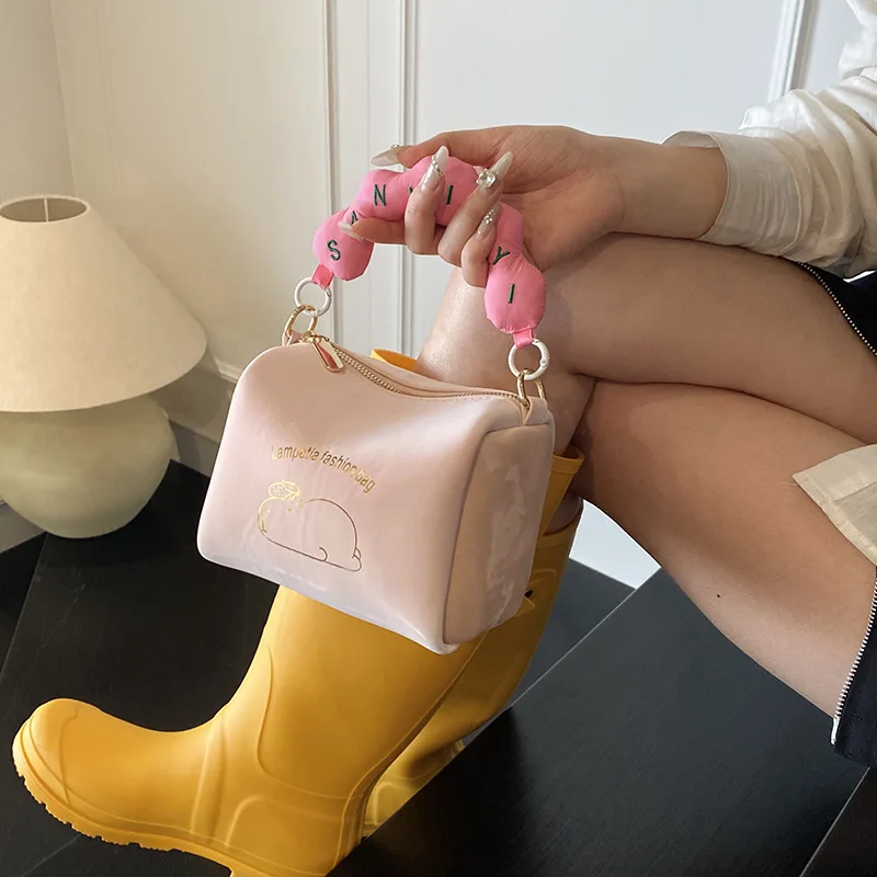 

2025 Cute Kids Shoulder Bag Mother Daughter Matching Mini Purse Fashionable Crossbody Handbag for Girls Stylish Little