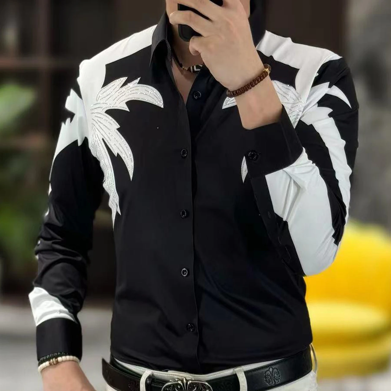 

High Quality Luxury Rhinestones Shirt For Men Trend New Fashion Black White Hot Diamond Color Contrast Shirt Camisas De Hombre