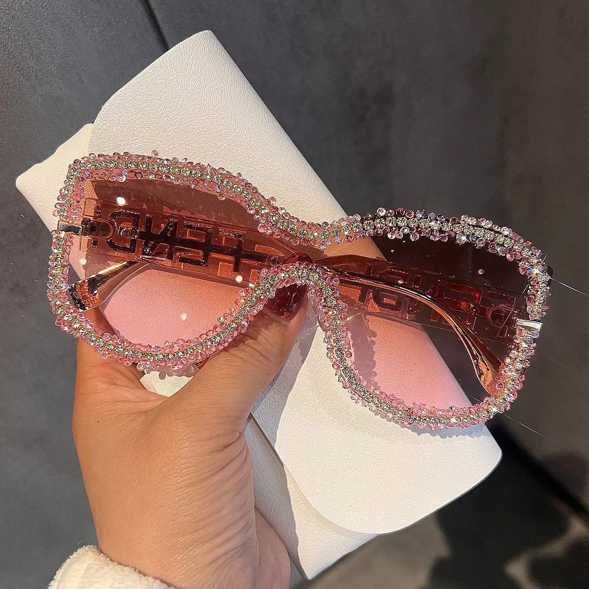 

Women Mini Polygon Square Sunglasses Gradient Lens Shiny Diamond Decor UV400 Protection Fashion Elegant Female Trendy Eyewear