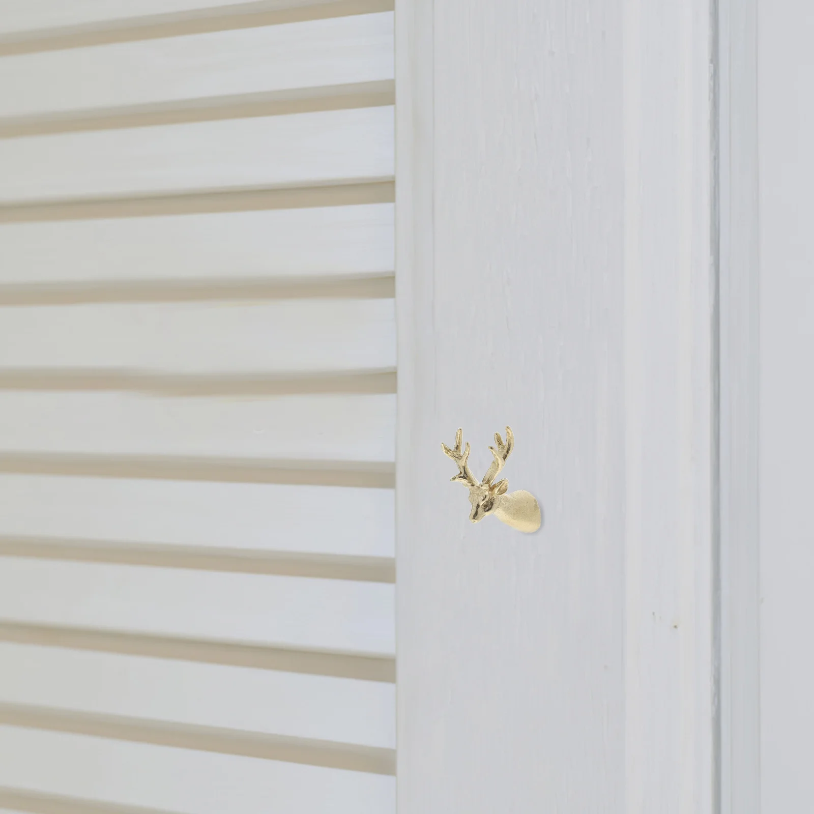 

Deer Head Drawer Handles Rustic Cabinet Door Knobs Decorative Dresser Pulls Christmas Furniture Hardware for Drawers