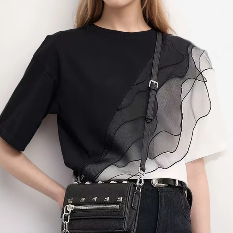 

French Contrast Organza Splicing Short-sleeved T-shirt for Women 2026 New Style Simple Round Neck Versatile Slimming Top