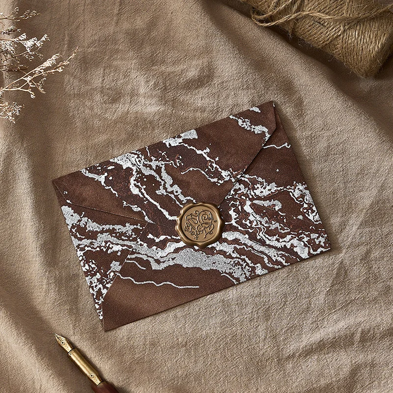 4 Envelopes set with Sealing Wax Stickers Vintage Gilt Envelope Hard Paper kit Retro Embossed for Letters Invitation Wedding