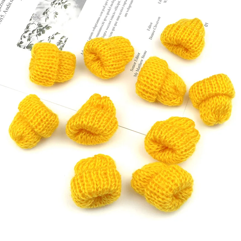 10 Stück Mini Strickmützen Brosche Pins Abzeichen DIY Nähen Bastelmaterialien Bastelbedarf Kinder Kopfbedeckung Puppenkleidung Zubehör – Detail 14