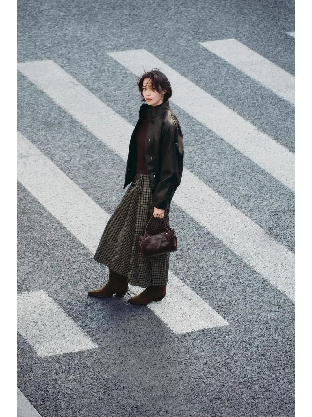 الحلو عارضة منقوشة مطوي تنورة كل مباراة الخريف الشتاء Faion منتصف الخصر مستقيم قطع المرأة تنورة النسيج البلاستيكية #3