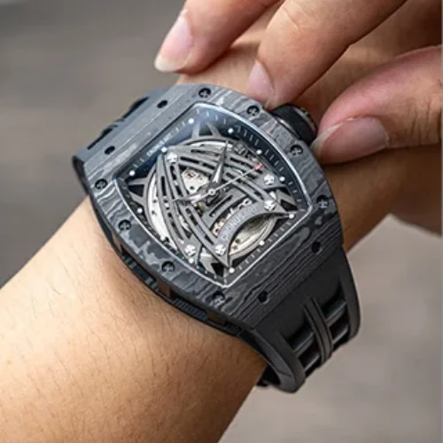 

CRONUSART Men Automatic Watch Tonneau Mechanical Wristwatch Carbonfiber Case Sapphire Mirror Luminous Skeleton Apollo Dial SW200