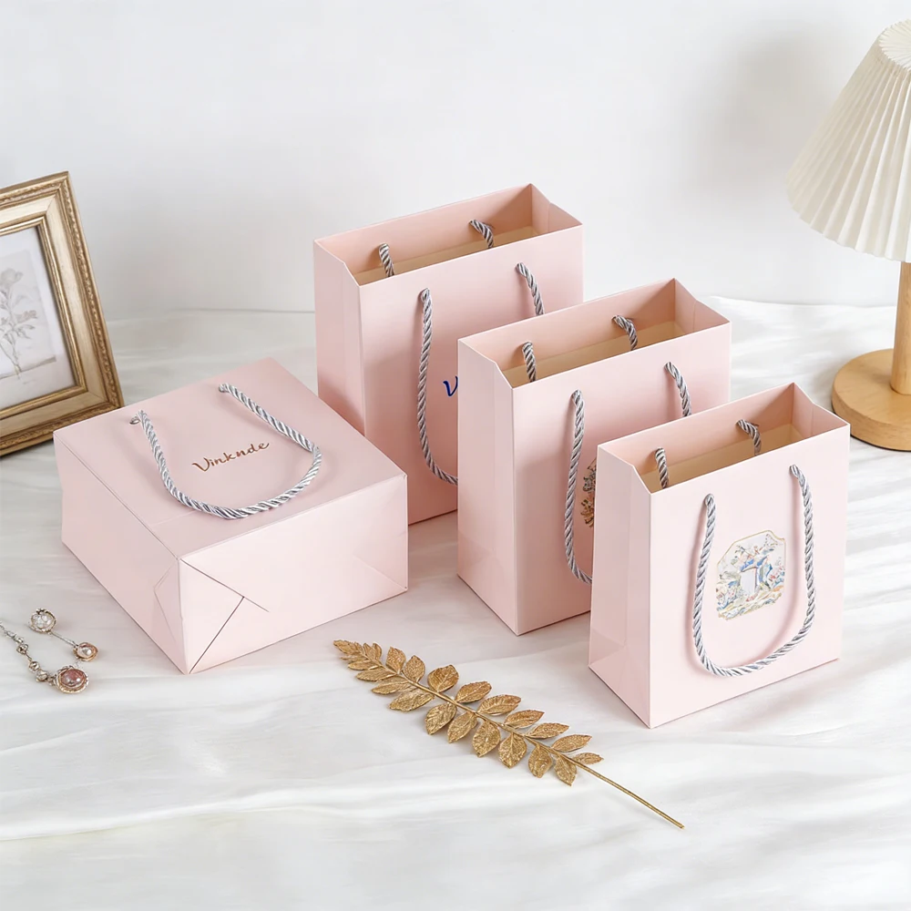 

Подарочные бумажные пакеты с логотипом на заказ, розовые и бежевые, для свадеб, вечеринок, конфет, оптом, с ручками, для покупок и упаковки