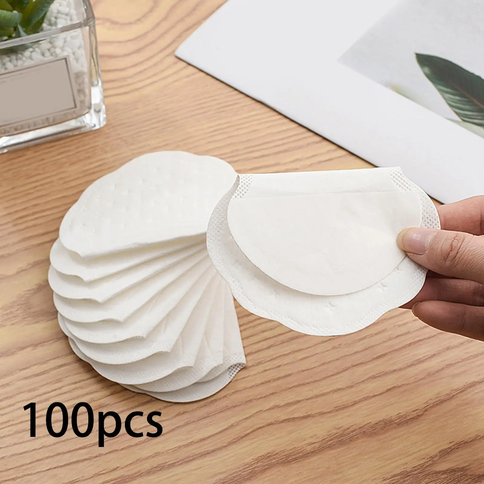 100Pcs Underarm Sweat Pads Disposable Comfortable for Sweating People Summer