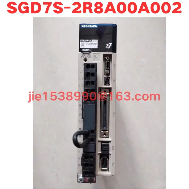Used SGD7S-2R8A00A002 Normal Function Tested OK
