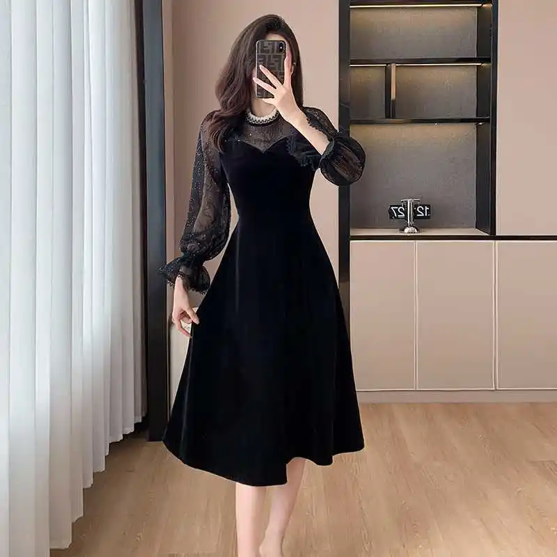 

2025 Autumn New Fashion Lace Patchwork Mesh Trumpet Sleeve Big Place of The Girl's Temperament Dress