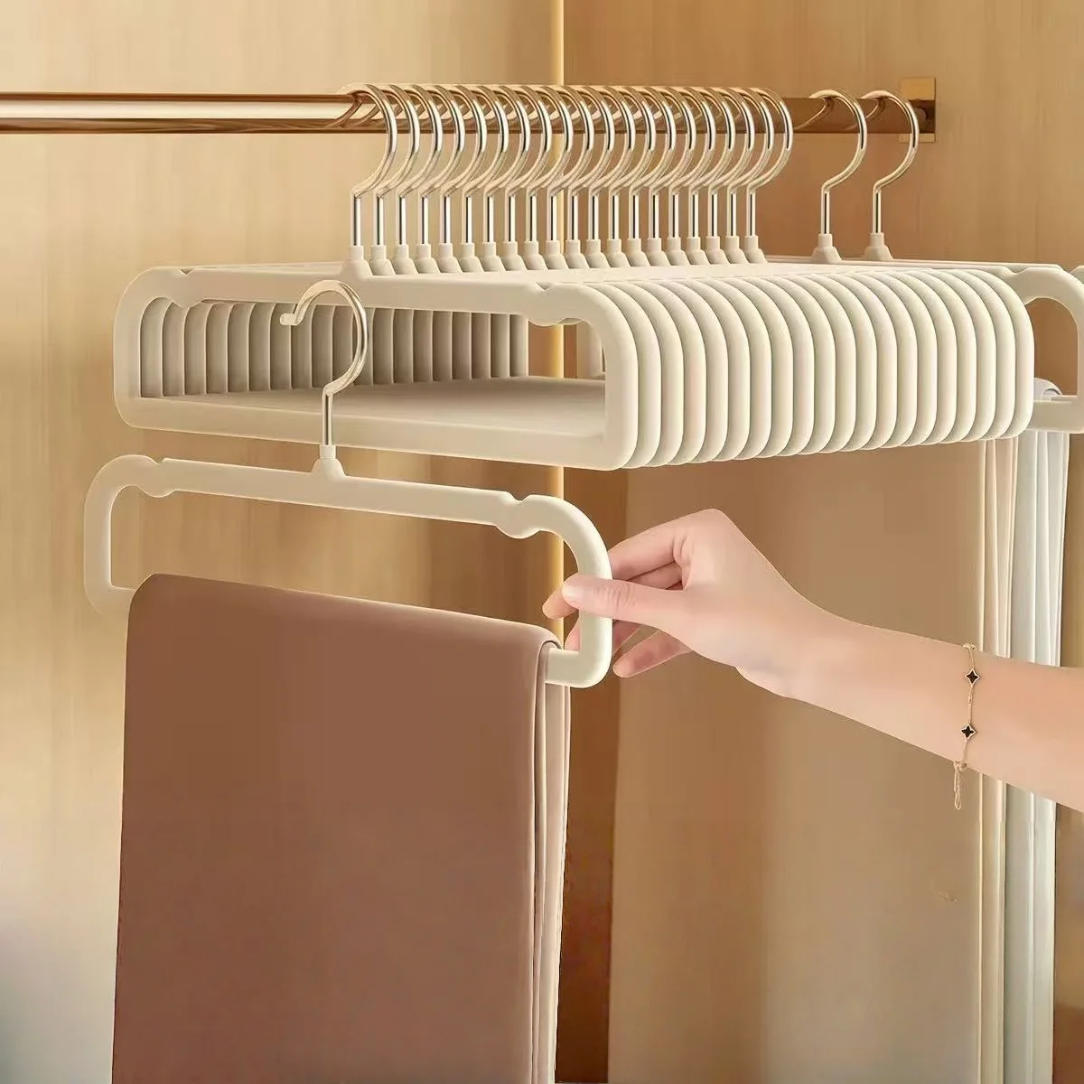 

10pcs/set Flocking trouser rack. Anti-slip and traceless home wardrobe, lint-free for storing clothes, trousers and hangers