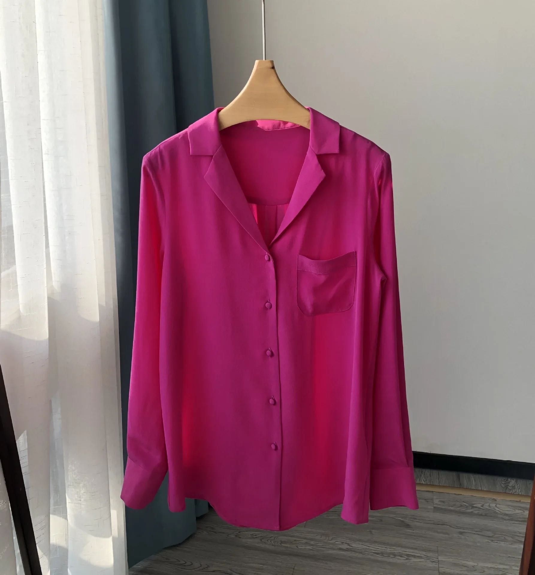 French Elegant Color Vintage Suit Collar V-neck Small Buckle with Pocket Sand Wash Silk Crepe Shirt Mulberry Silk Women Blouse