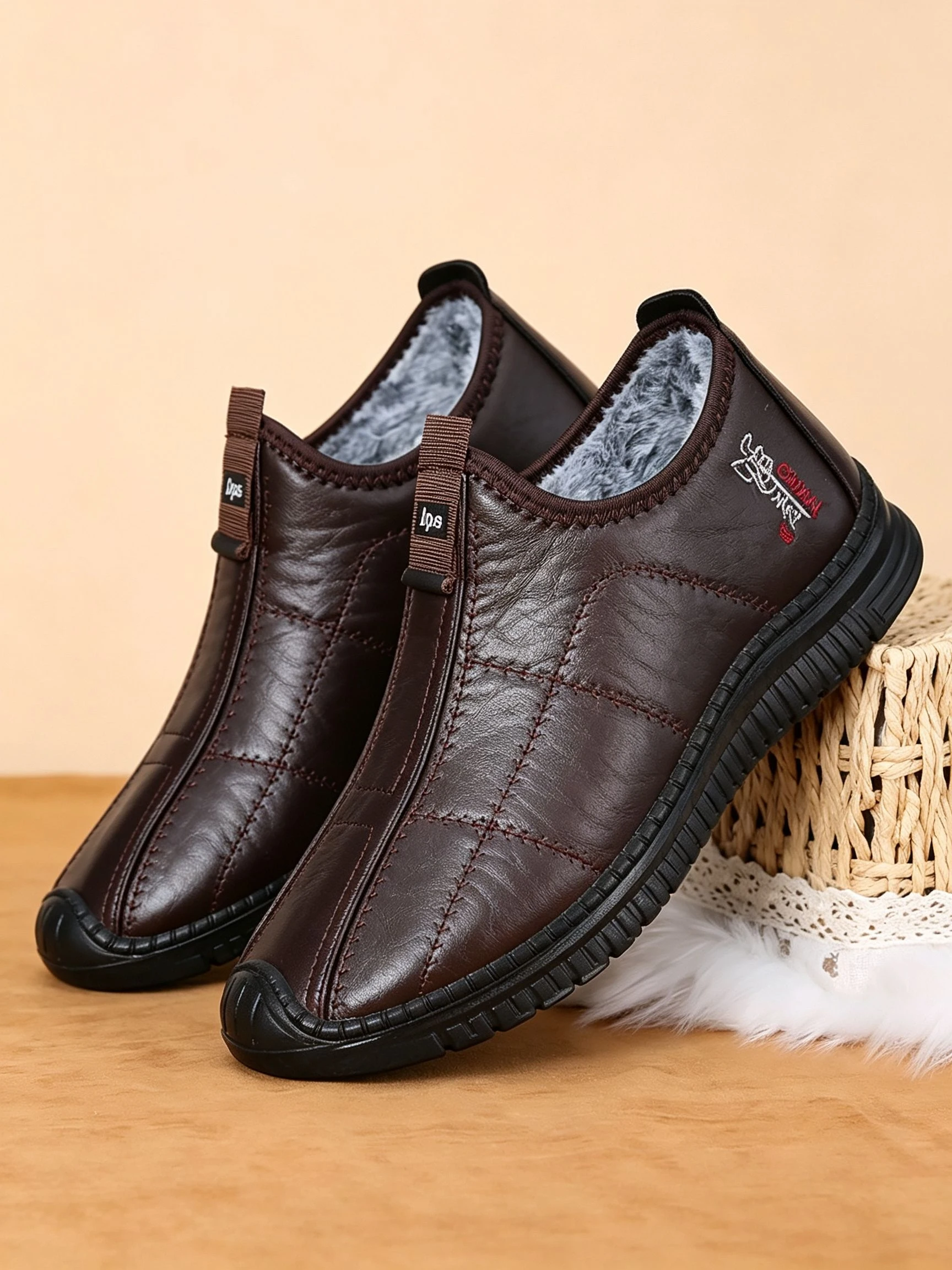 Dicke, rutschfeste, warme Schneestiefel für Herren, mit Plüschfutter, knöchelhohe Stiefel, geeignet als bequeme Freizeitbekleidung für den Winter. – Detail 5