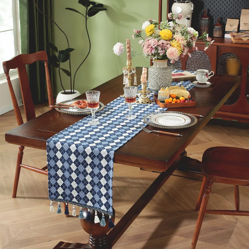 

New American Retro Tassel Table Runner Geometric Woven Jacquard Coffee Table TV Cabinet Cover Ins Bedside Runner