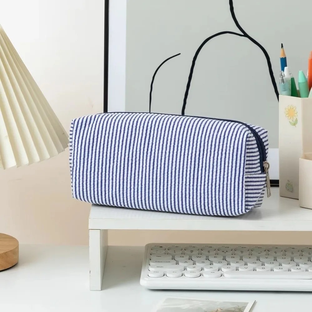 New Stripe Pattern Pen Pouch Multi-Purpose Zipper Closure Pen Bag Durable Large Capacity Makeup Pouch School Supplies