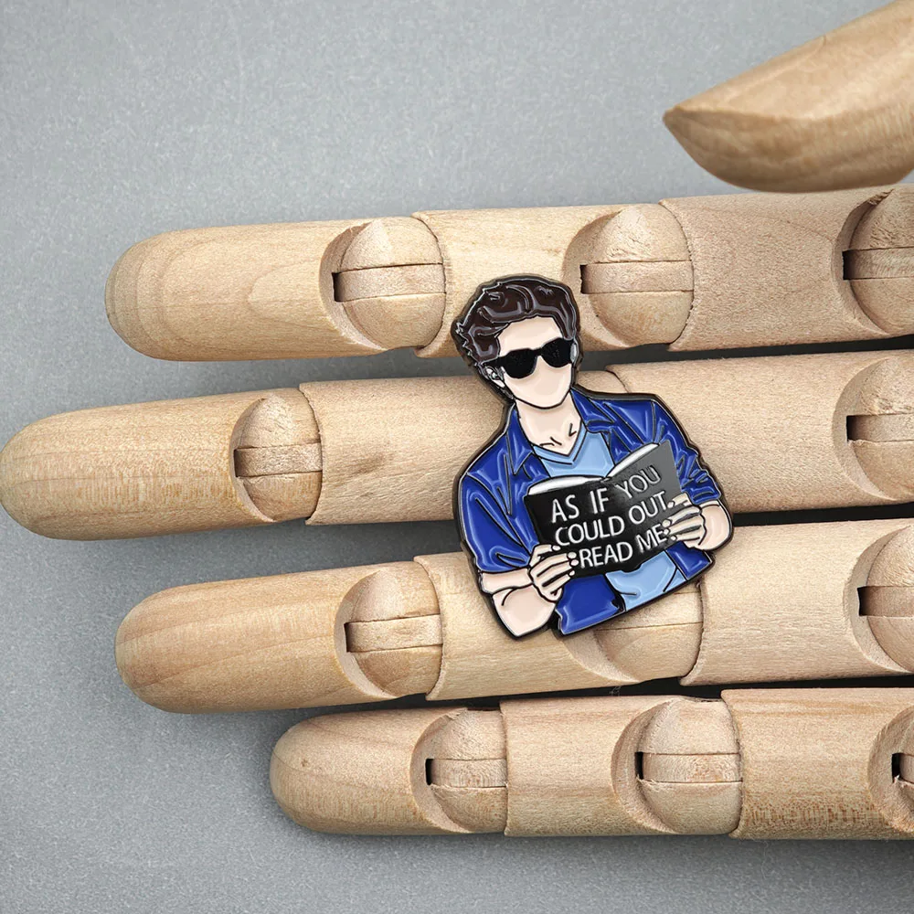 Edward Cullen Twilight Emaille-Pin „Als ob du mich überholen könntest“ Broschen, Buchliebhaber-Vampir-Anstecknadeln, lustiger Bücherwurm-Schmuck, Geschenk – Detail 4
