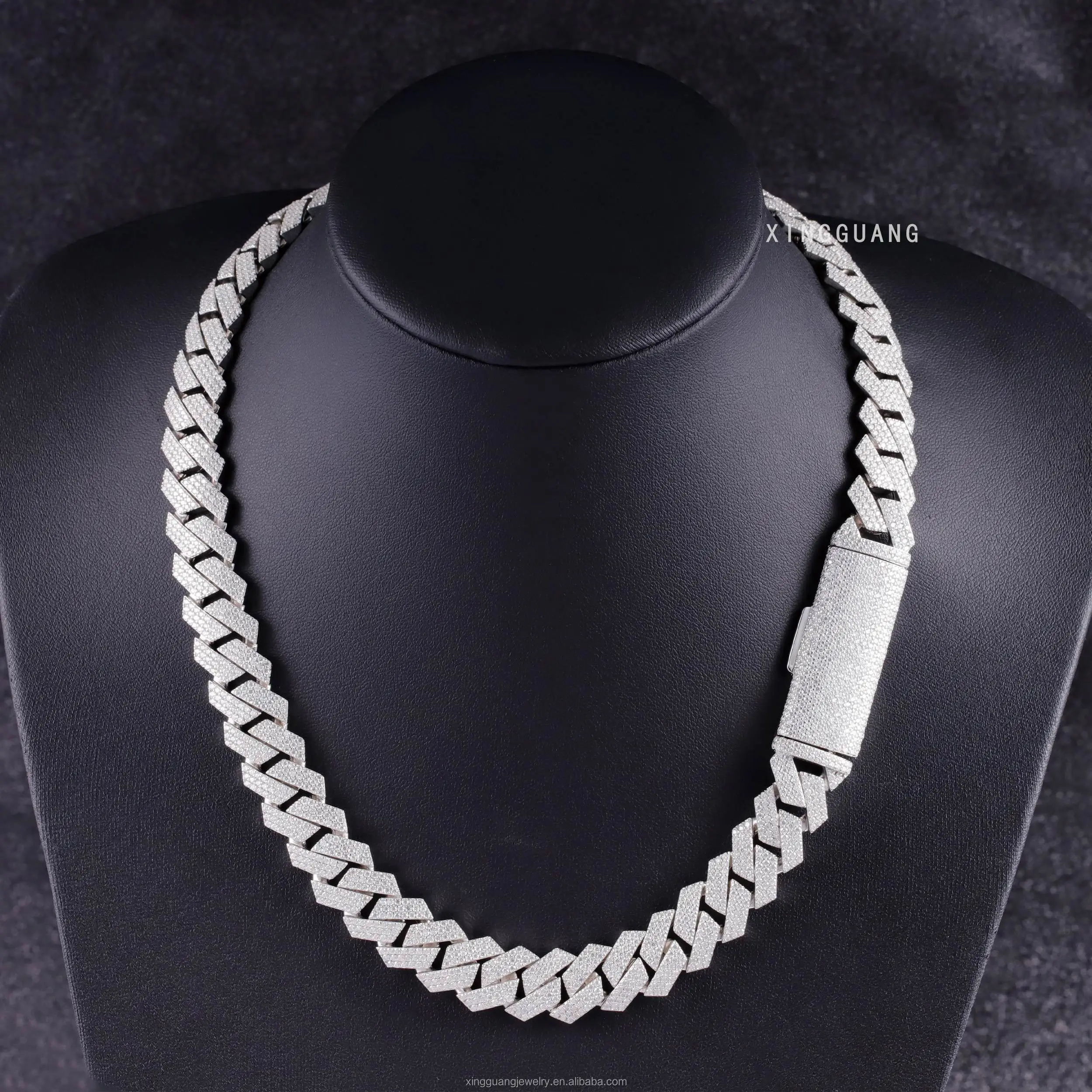 Moissanite Cuban Link Chain Iced Out - Kalung Rantai Cuban Link Hip Hop