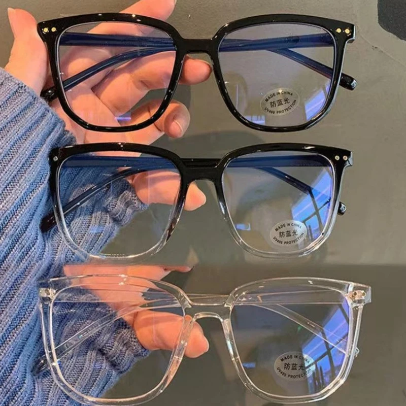 

3 piece Set of Anti Blue Light Glasses with Full Frame Design Suitable for Both Male and Female Computer Reading