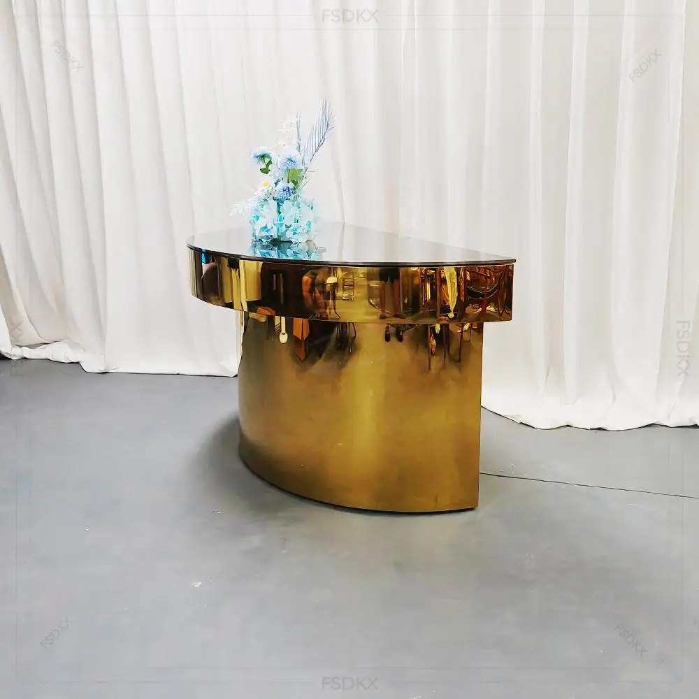 

Hotel Furniture New Design Glass Top Gold Stainless Steel Banquet Dining Wedding Table