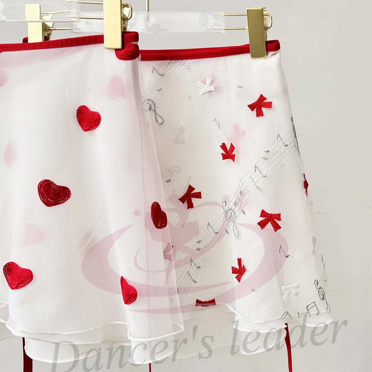 تنورة باليه مطرزة بملاحظات الحب وتنورة رقص مربوطة، بذلة للبالغين، صورة تنورة صغيرة لممارسة الباليه للفتيات