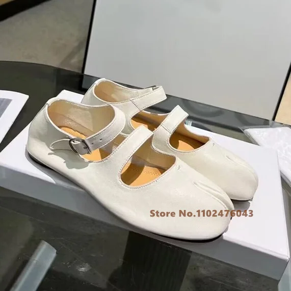 

2023 New Split Toe Mary Jane Silver Single Shoe Women's Round Toe Leather Cloud Ballet Shoes Flat Bottom Buckle Strap Shoes