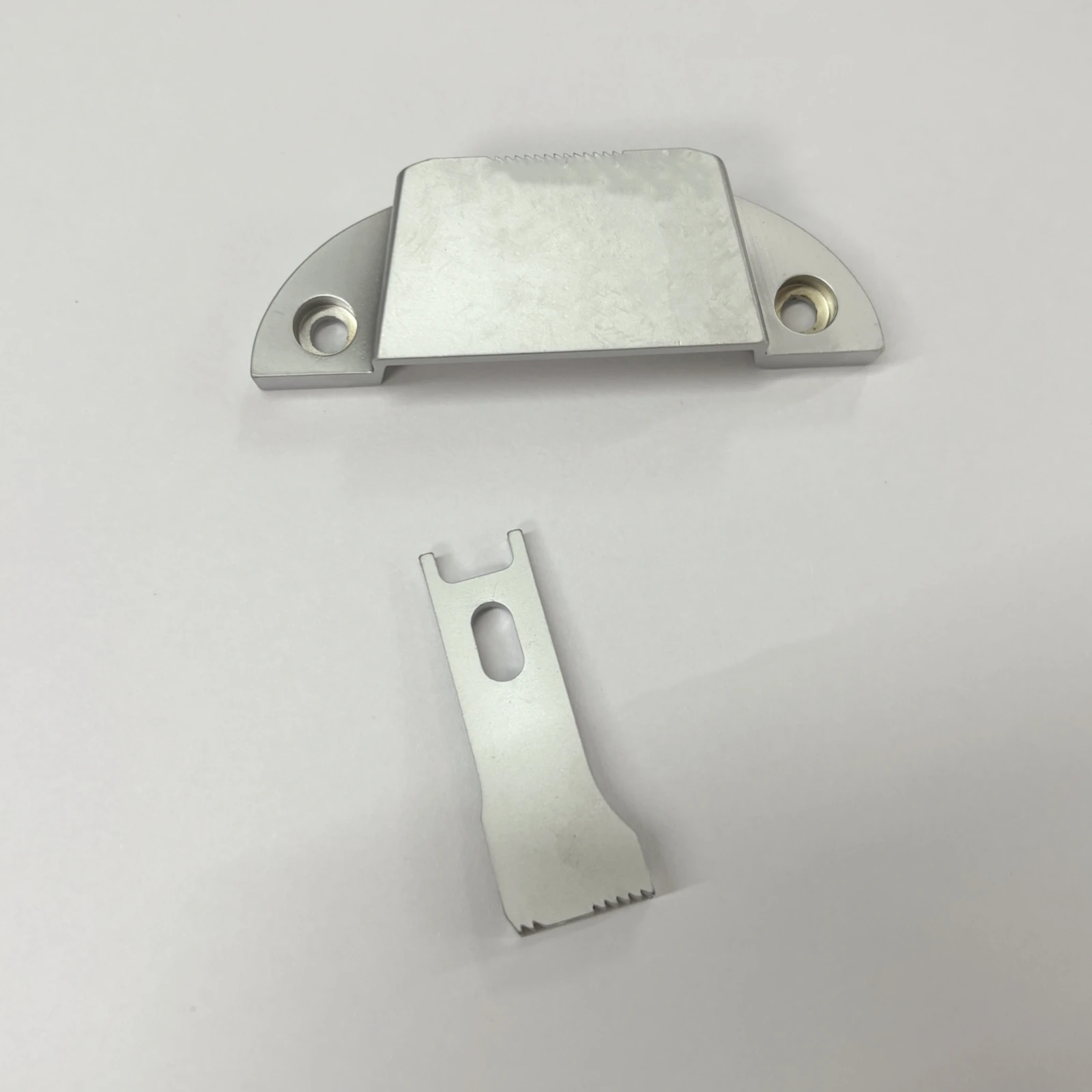 0269 200010 Needle Plate 0169 210080 Feed Dog for Durkopp Adler 269 169 Industrial Sewing Machine Parts #KH269-NP & KH269-FD