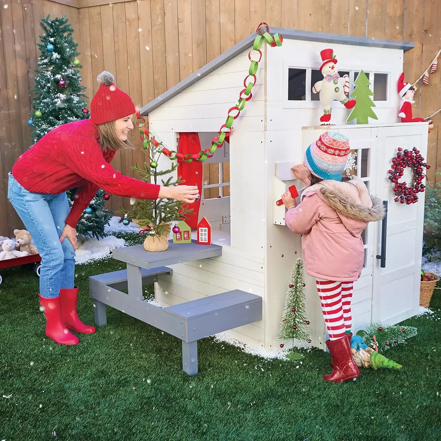 

Modern Outdoor Wooden Playhouse with Picnic Table, Mailbox and Outdoor Grill, White