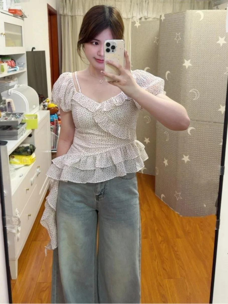 

Новая летняя женская блузка больших размеров с коротким рукавом, в горошек, с асимметричным подолом, в корейском стиле, прямого кроя, скрывающая недостатки фигуры