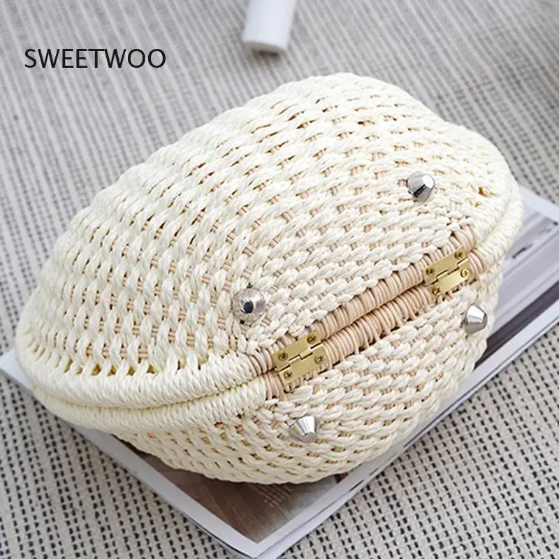 2023 Summer Shell Handbags Personality Cute Rattan Bag Casual Small Round Tote Woven Female Fashion Beach Bag For Holiday