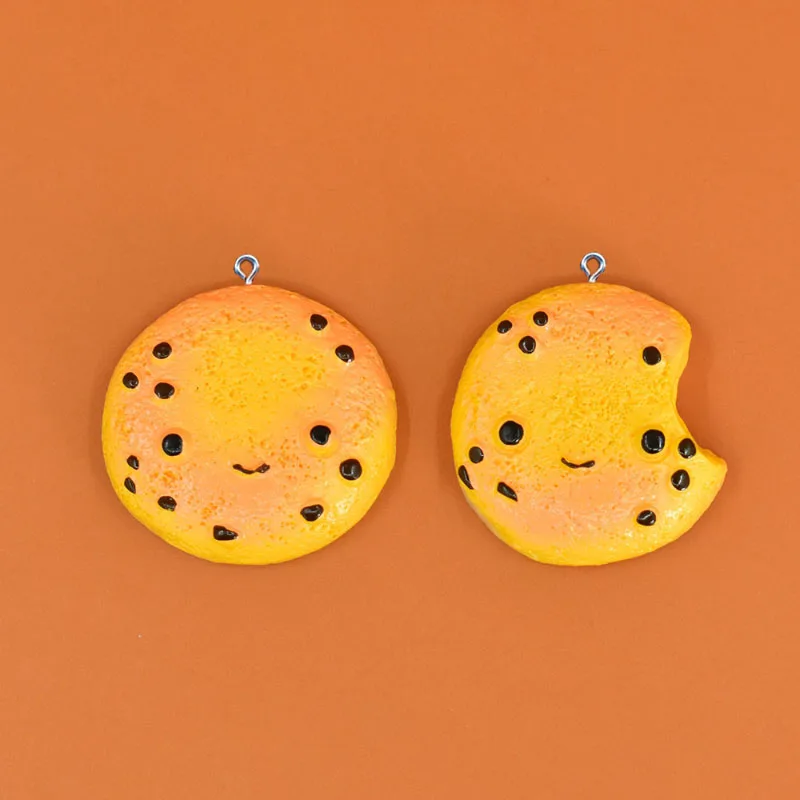 10Pcs Simulation Cute Cookies Resin Charms for Jewelry Making Dollhouse Accessories DIY Pendants Earrings Keychain Decoration