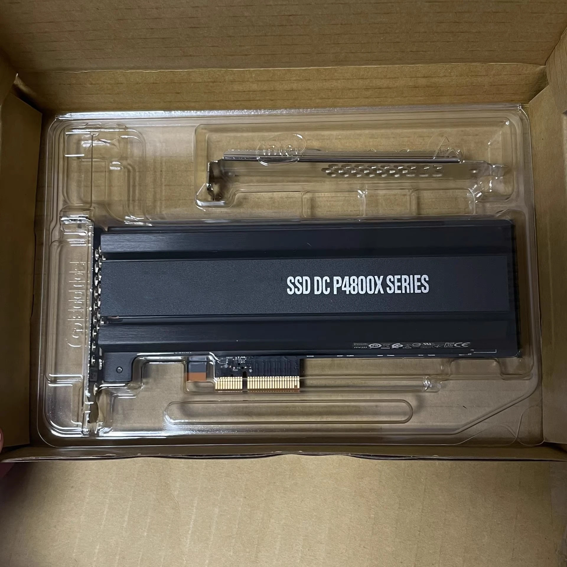 New Original For Intel Optane P4800X 375GB 750GB PCIe NVMe Half height Card SSD Solid State Drive Insert card AIC DC P4800X