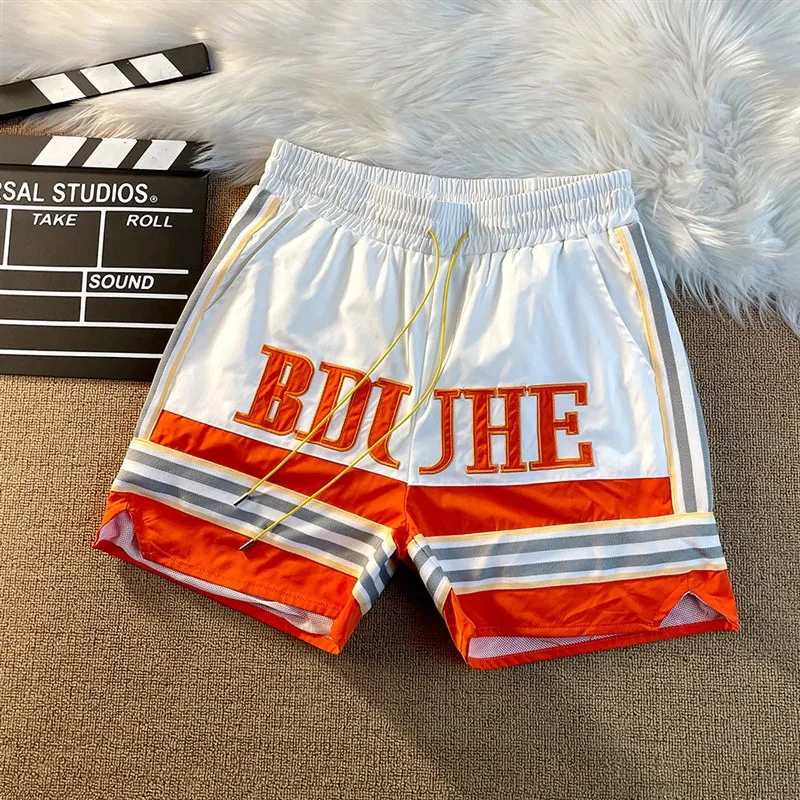 

Новые летние повседневные брюки с вышивкой, поясом с надписью, свободные спортивные шорты-капри, мужские пляжные брюки с внутренней сеткой