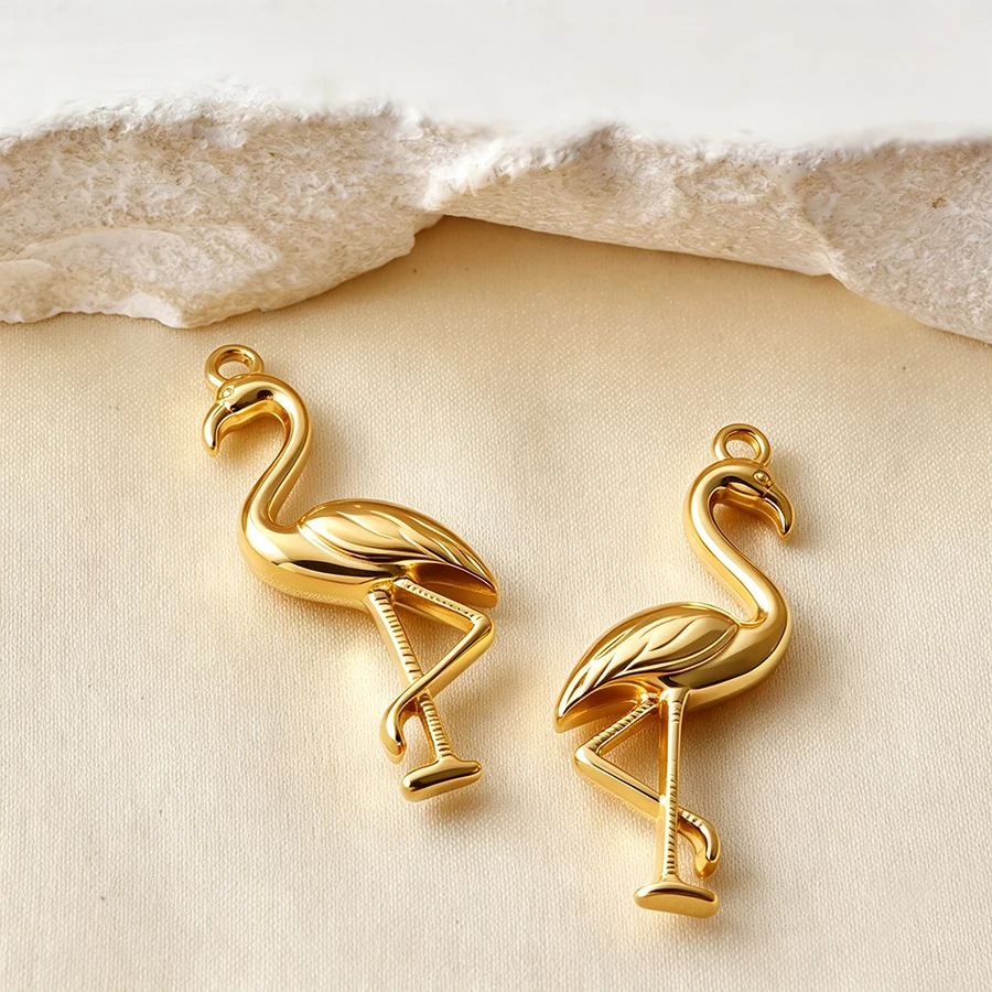 5 Stück goldfarbene Edelstahl-Anhänger in Form von niedlichen Hunden, Fischen und Enten, PVD-beschichtet, für Schmuckherstellung, Tieranhänger, DIY-Halskette, Schlüsselanhänger – Detail 11