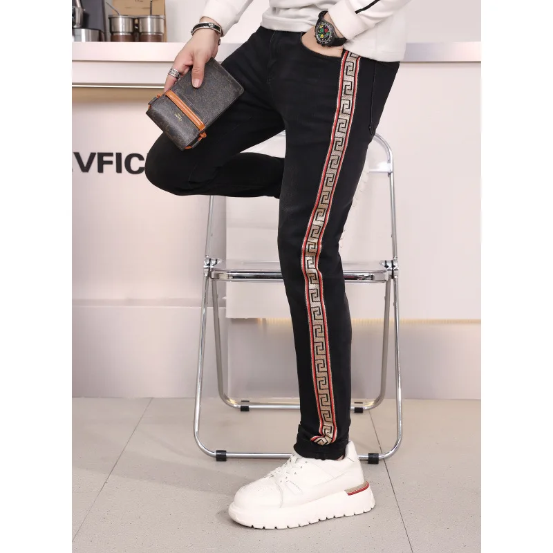 Affordable luxury fashion stripe braid black jeans for men 2024 new autumn and winter slim fit tapered casual pants