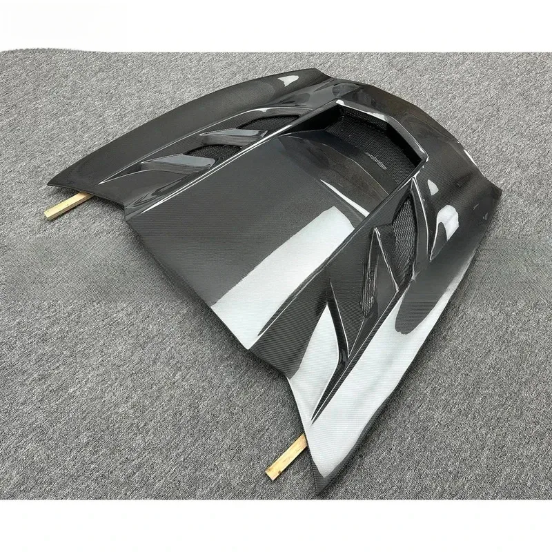 

Upgrade KR2 Style Glossy Carbon Fiber Car Hood Bonnet for C7 Z06