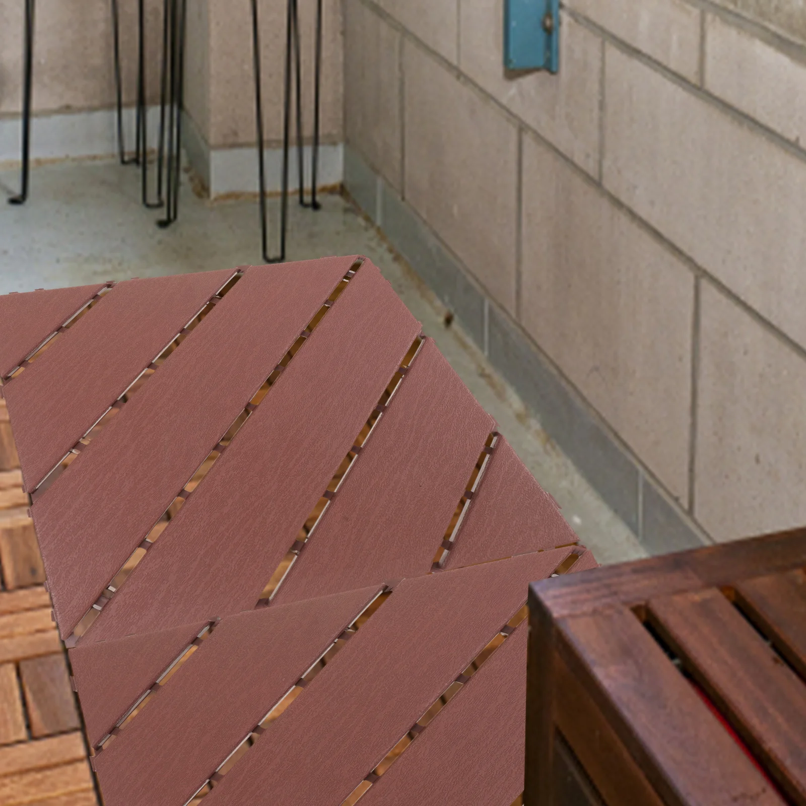 

4pcs Interlocking Decking Tiles Plastic Deck Tile Durable Patio Outdoor Flooring Rug Balcony Walkway Home Decor Storage