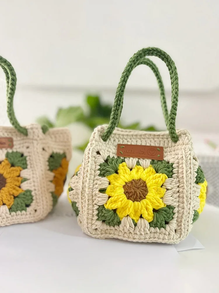 

Gardenia Knitted Handbag DIY Crochet Material Kit Time Killer Portable Crossbody Bag for Women Girls Handmade Crt Supplies