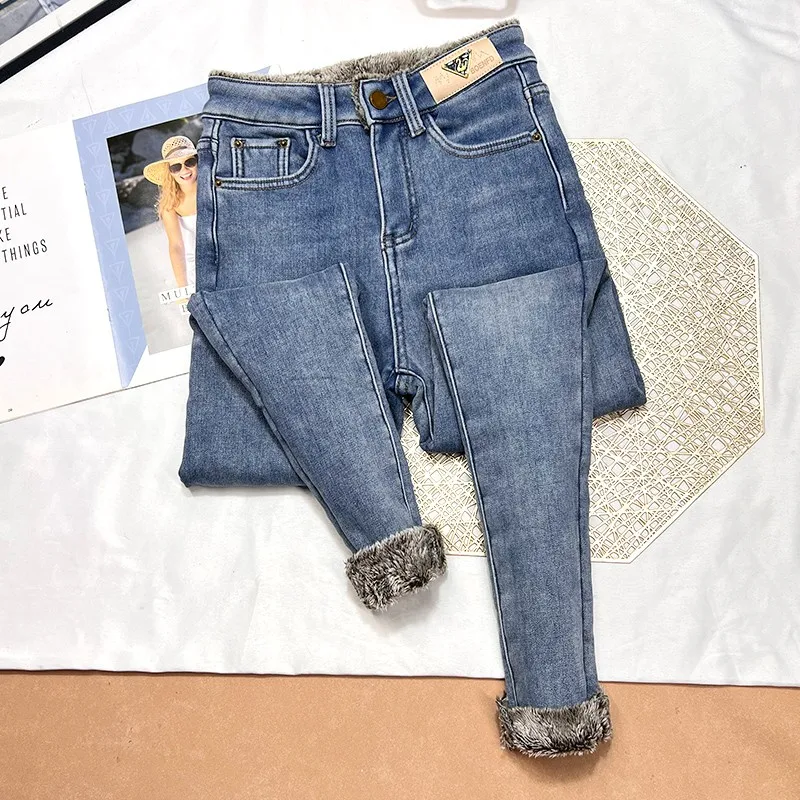 Extra Thick Warm Northeast Cotton Pants High Waist Lamb Fur Women's Winter Fleece Boot Cut Jeans Retro Style Tight Fit Denim