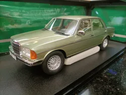 Cult 1:18 For 280E W123 1976 Classic Cars Limited Edition Resin Metal Static Car Model Toy Gift